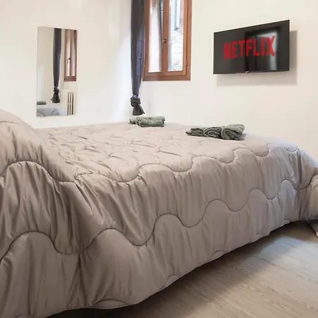 Apartment Venezia1851 Comodo *